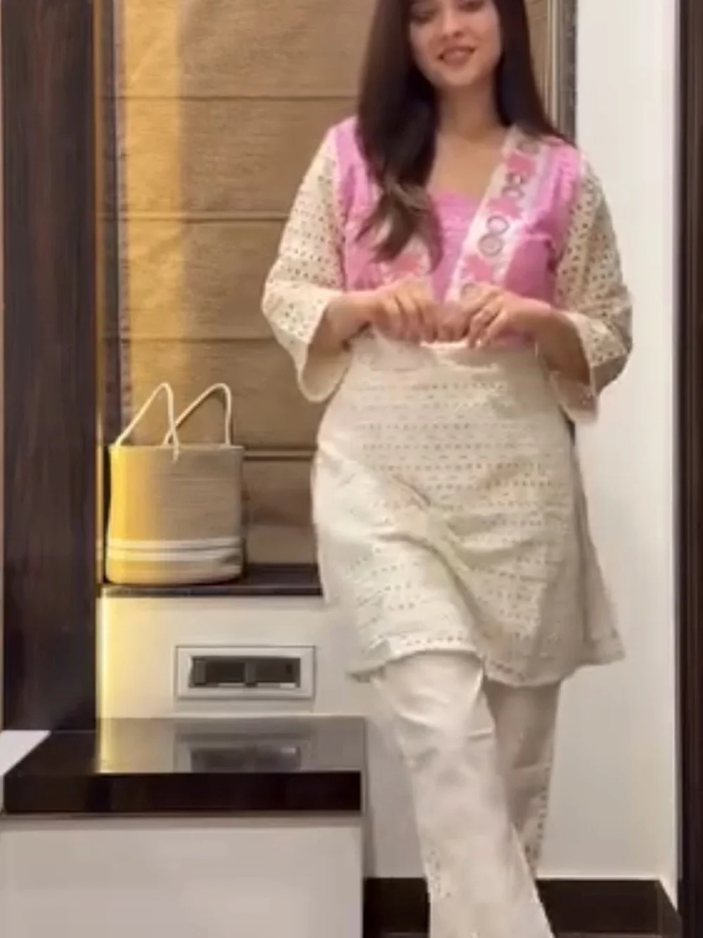 Womens blue & Cream Embroidered Kurta Set - Brand. First pic for reference only